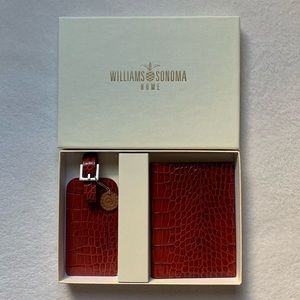 Williams Sonoma Red Croc Lugg. Tag & Passport Cvr